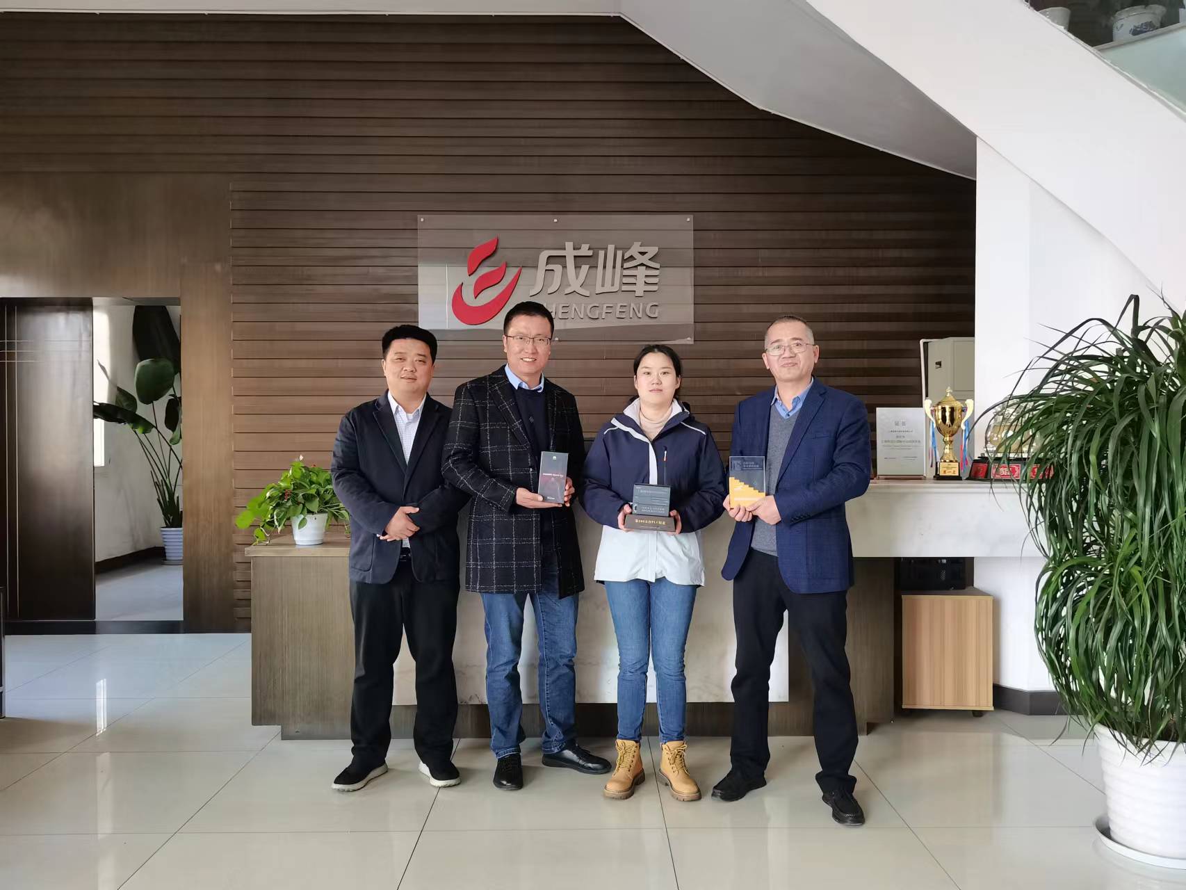 ж200 | λj9վҳԶ200̨PLCʽ